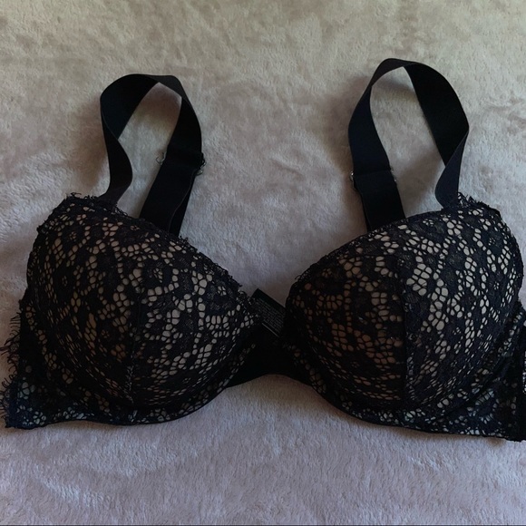 Victoria’s Secret lace very sexy push -up bra size 34C - Picture 10 of 11